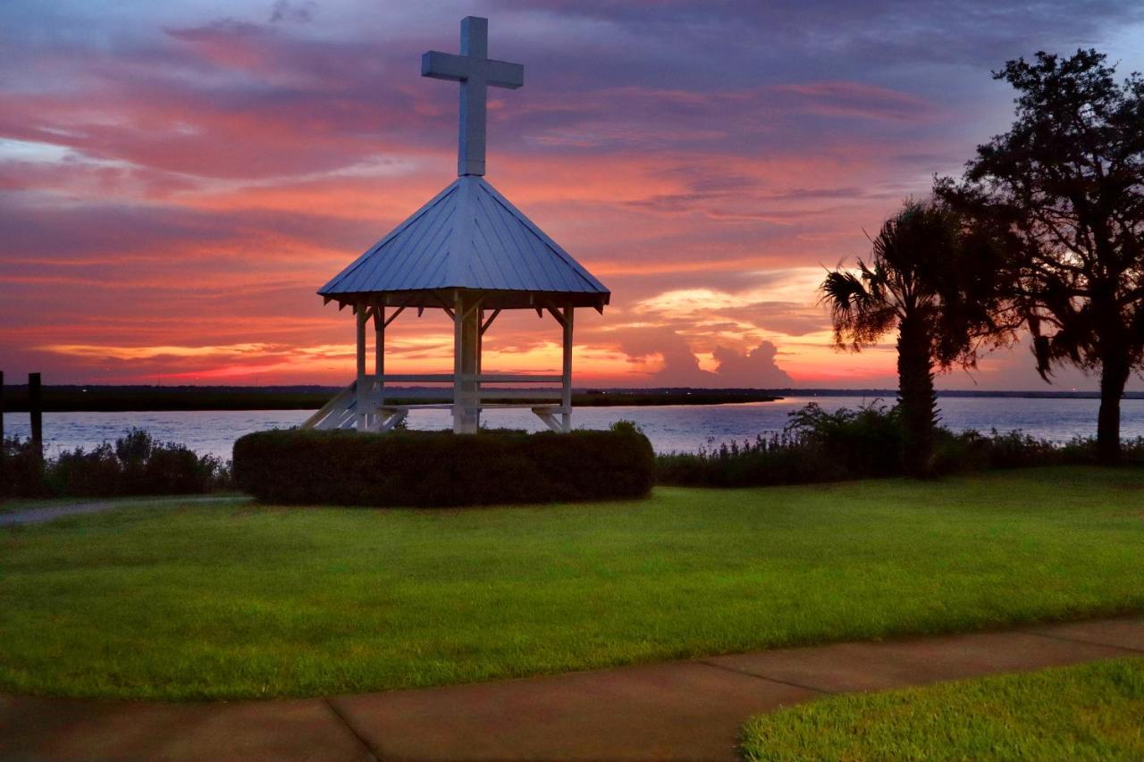 Epworth By The Sea Hotel St. Simons Island Buitenkant foto